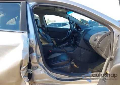 2008 Pontiac G6 Gxp from USA, damaged, VIN 1G2ZM577684135133